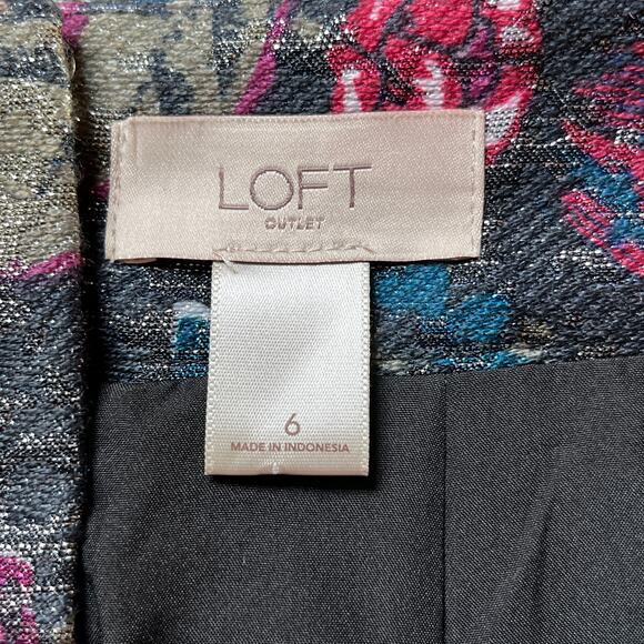 LOFT‎ Mini Skirt Womens 6 Gray Metallic Floral Print Pleated Lined Party Art - Picture 5 of 7
